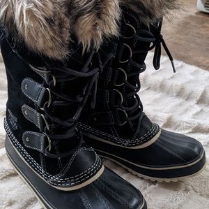 Winter Boots SOREL"Joan Of Arctic". Women's Size 9. Black and Tan